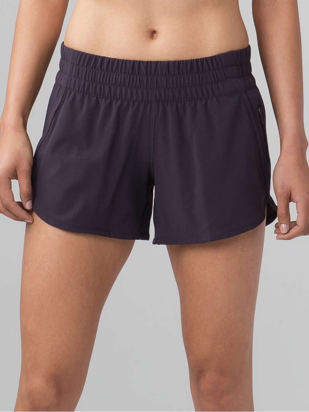 Lululemon athletica Tracker Short Low Rise 4” Black Size 8
